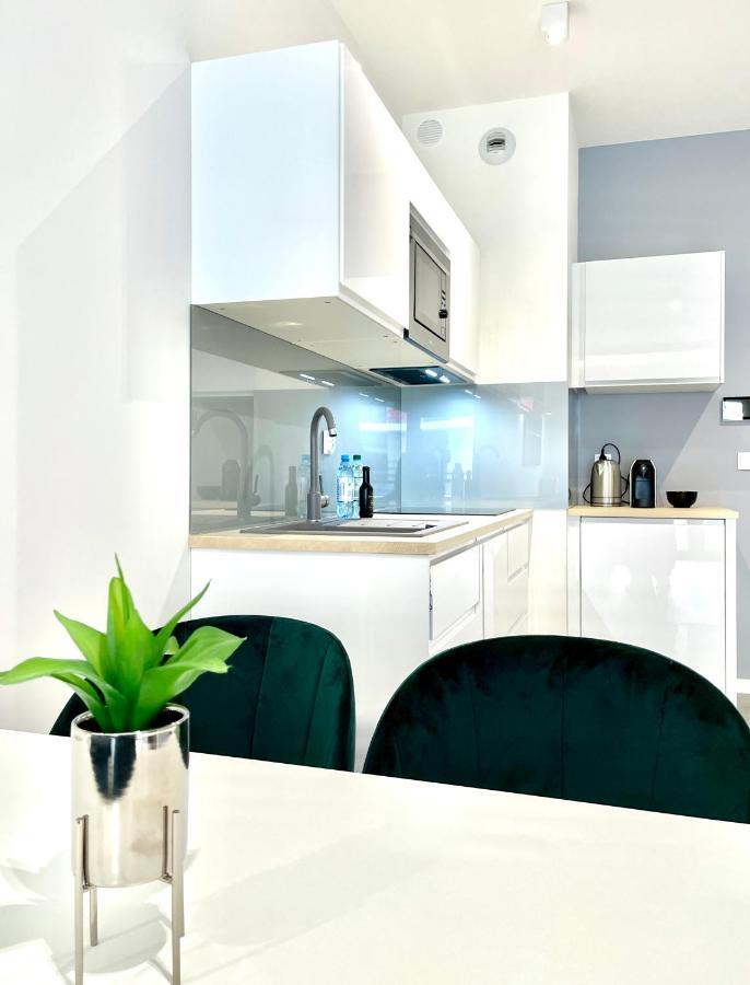 Modern Green Apartment Krakow Exterior photo
