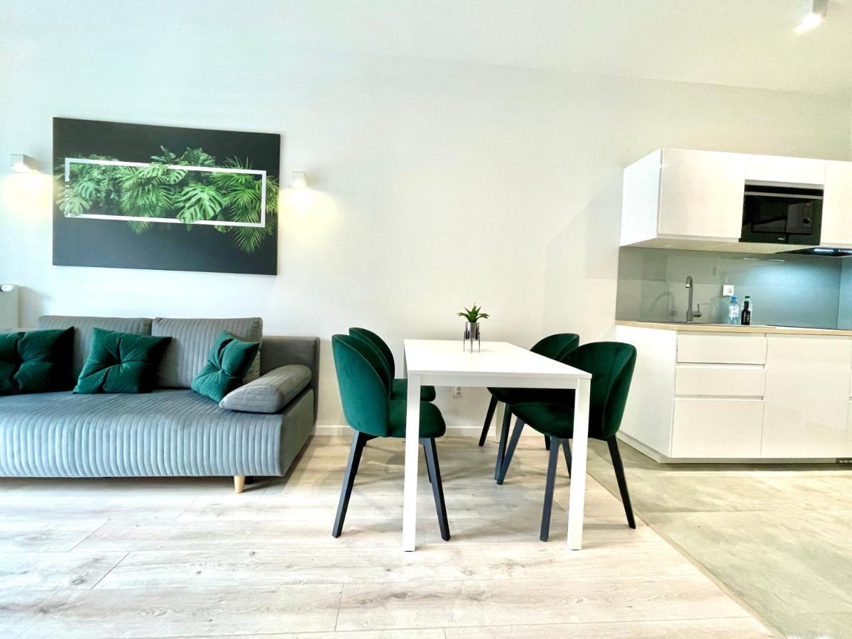 Modern Green Apartment Krakow Exterior photo